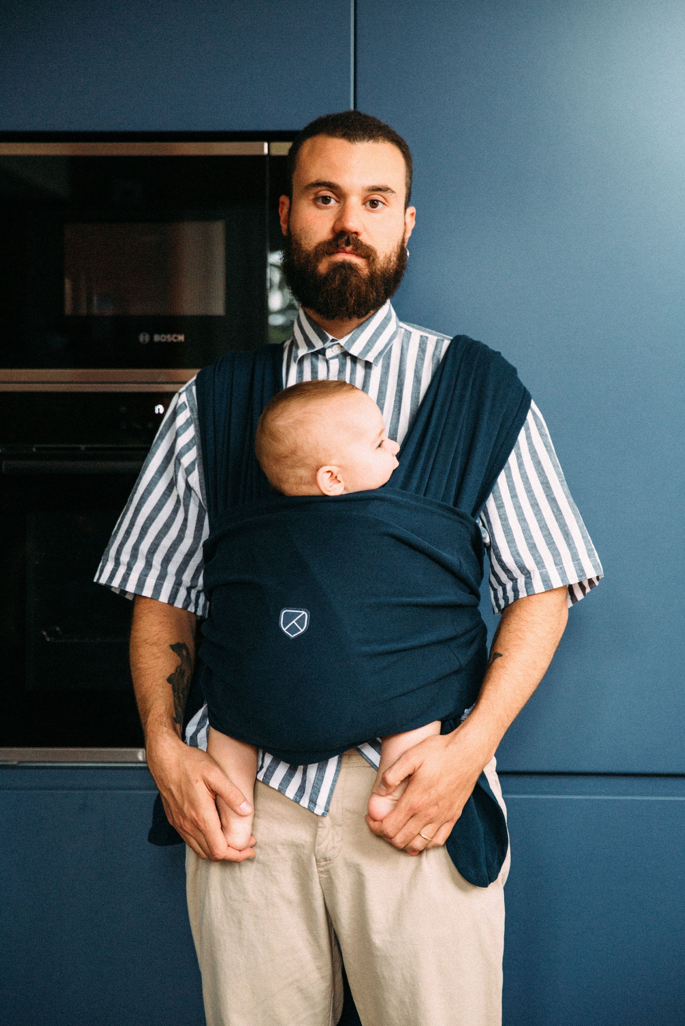 CUDDLE BAND 2 Newborn Baby Wrap - Dark Blue